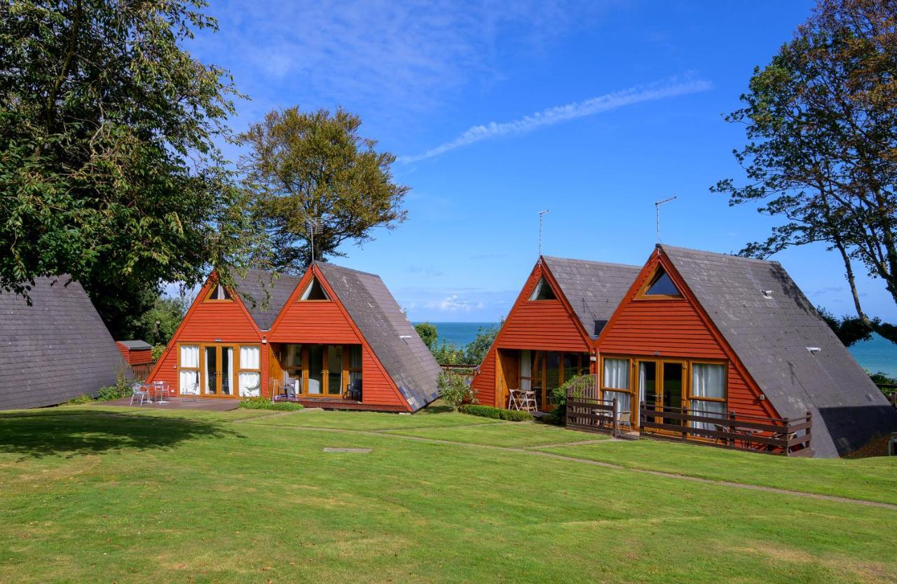 Escape To A Clifftop Chalet With Pool And Tennis Onsite - 1A Kingsdown Holiday Park Exteriör bild